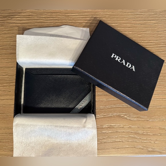 Mens Prada saffiano leather card holder in navy. Brand new, never used. - Picture 2 of 5